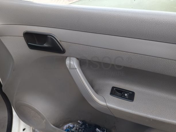 Volkswagen Caddy · Ano 2009