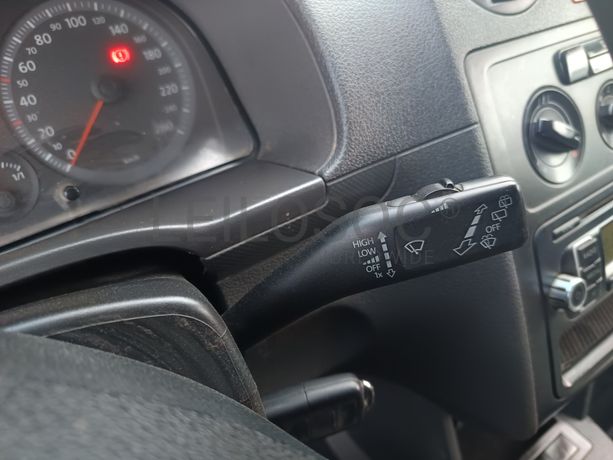 Volkswagen Caddy · Ano 2009