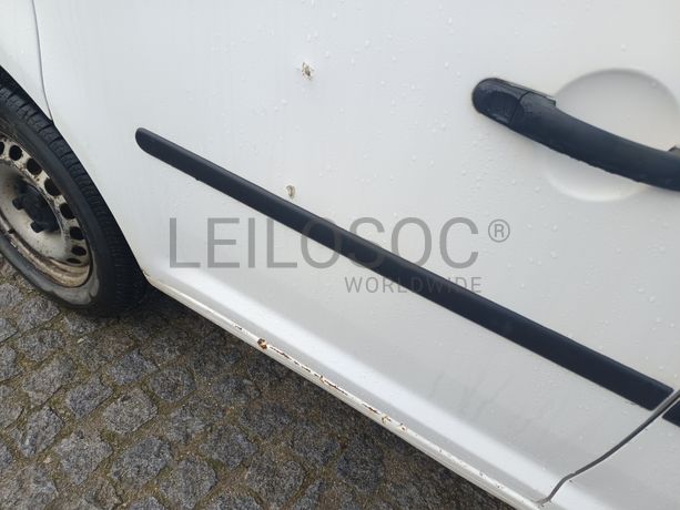 Volkswagen Caddy · Ano 2009