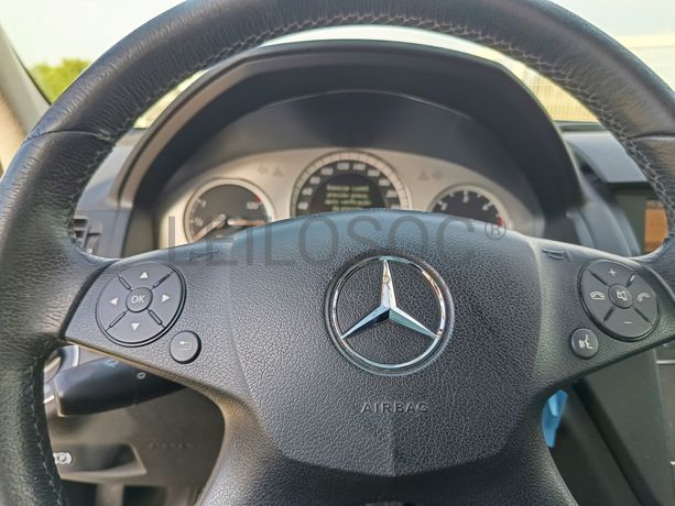 Mercedes-Benz C220 · Ano 2008