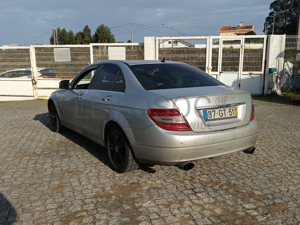 Mercedes-Benz C220 · Ano 2008