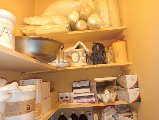 Produtos de Estética e Perfumaria · Bijuteria