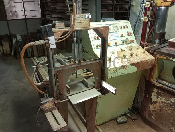 Prensa · Moldes · Cortador Pneumático