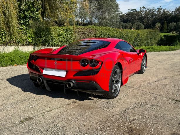 Ferrari F8 Tributo · Ano 2021