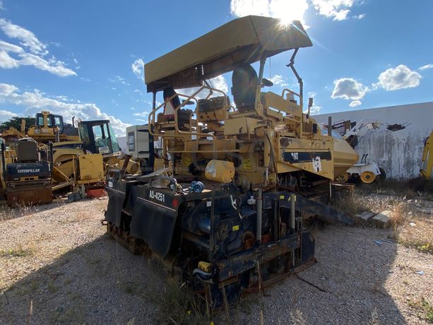 Espalhadora de Asfalto CATERPILAR AP-755