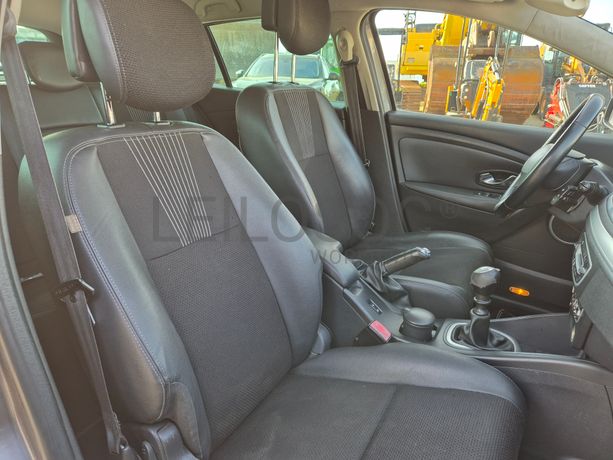 Renault Mégane · Ano 2010