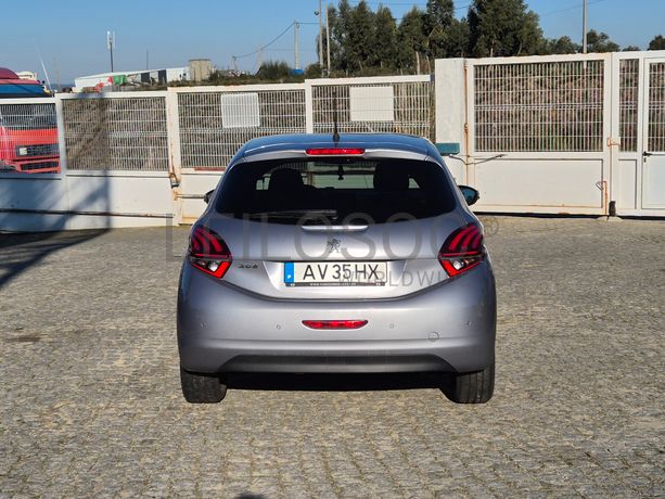 Peugeot 208 · Ano 2019 