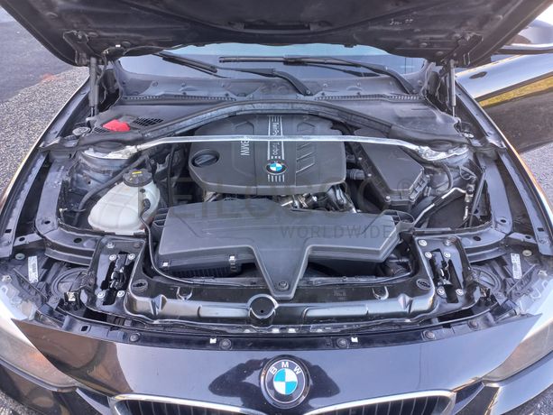 BMW 320D · Ano 2015