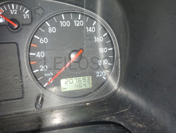 Volkswagen Transporter · Ano 2001