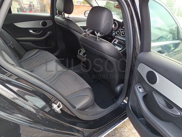 Mercedes-Benz C350e · Ano 2016