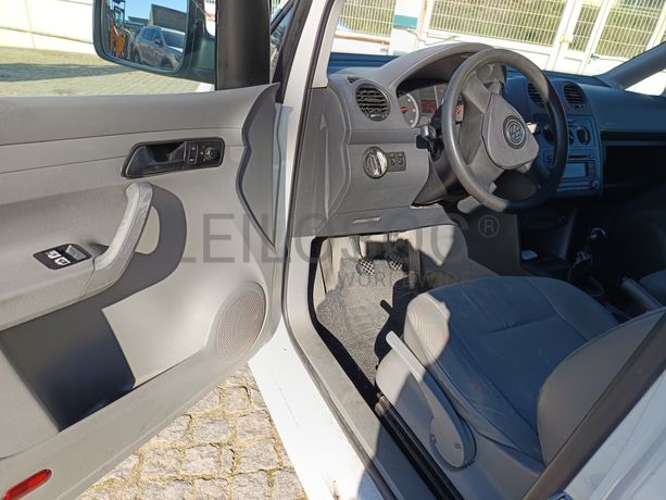 Volkswagen Caddy · Ano 2005