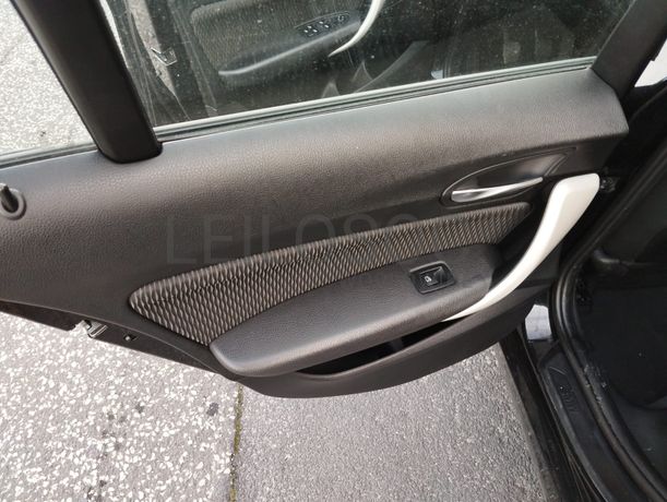 BMW 116D · Ano 2016