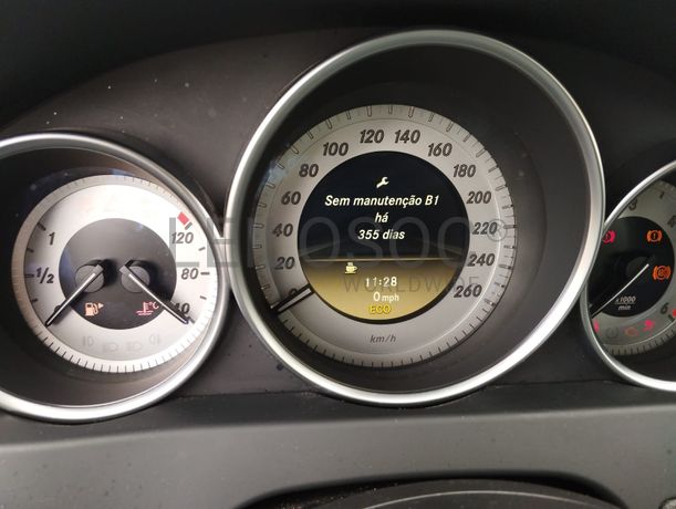 Mercedes-Benz C 220 CDI · Ano 2012