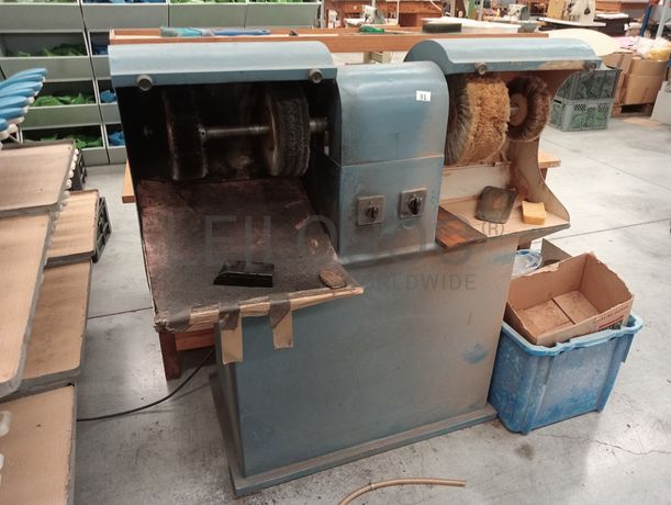 Máquina de polir calçado