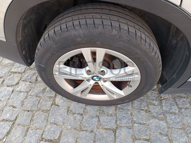 BMW X1 sDrive 16d · Ano 2019