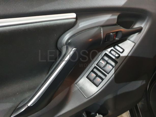 Toyota Verso · Ano 2014 · 7 Lugares