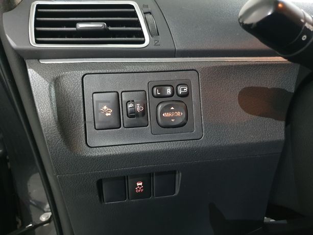 Toyota Verso · Ano 2014 · 7 Lugares