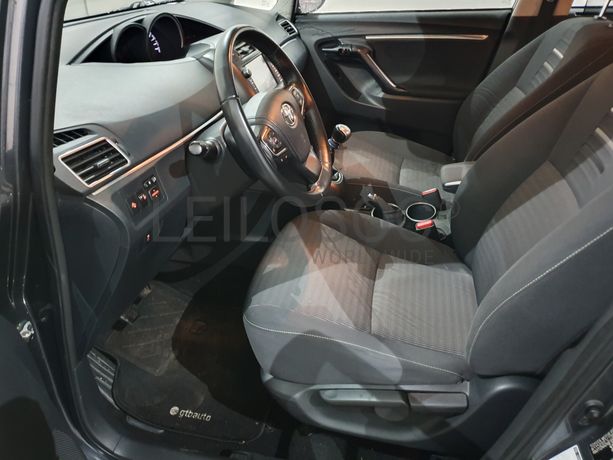 Toyota Verso · Ano 2014 · 7 Lugares