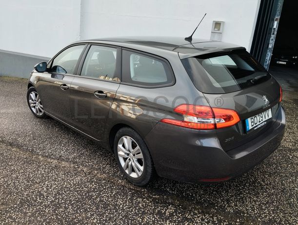 Peugeot 308 · Ano 2018