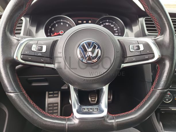 Volkswagen Golf GTI · Ano 2016