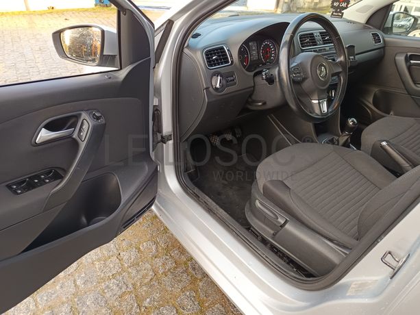 Volkswagen Polo · Ano 2014