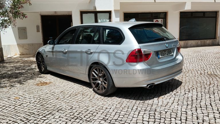 BMW 320D Touring · Ano 2008