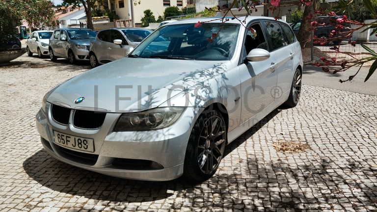 BMW 320D Touring · Ano 2008