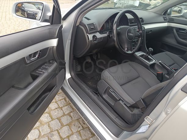 Audi A4 · Ano 2001