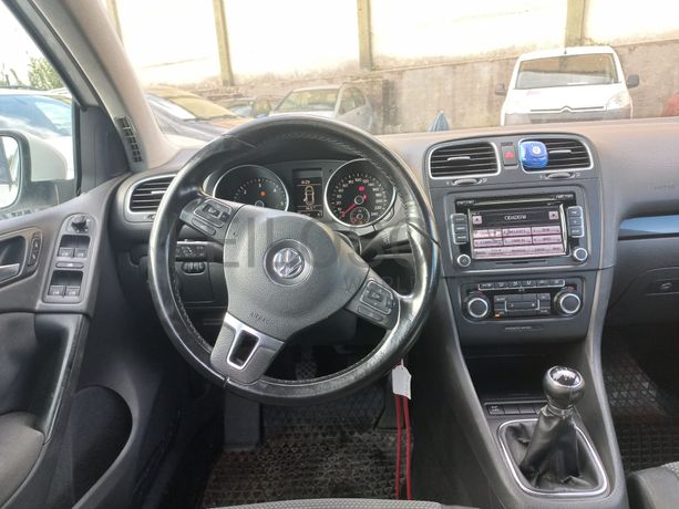 Volkswagen Golf · Ano 2009