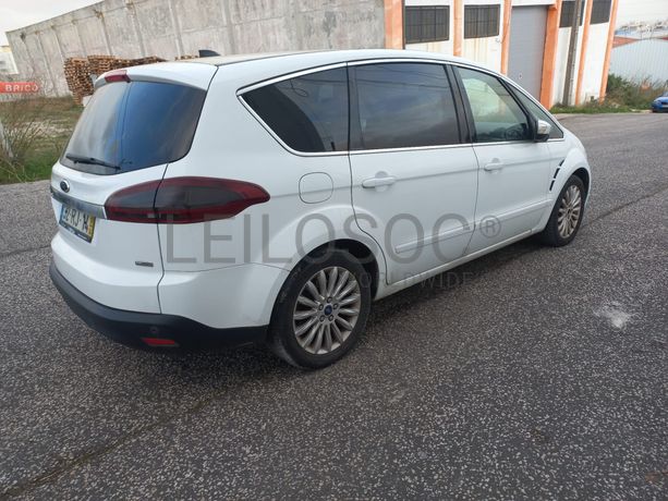 Ford S-Max · Ano 2013