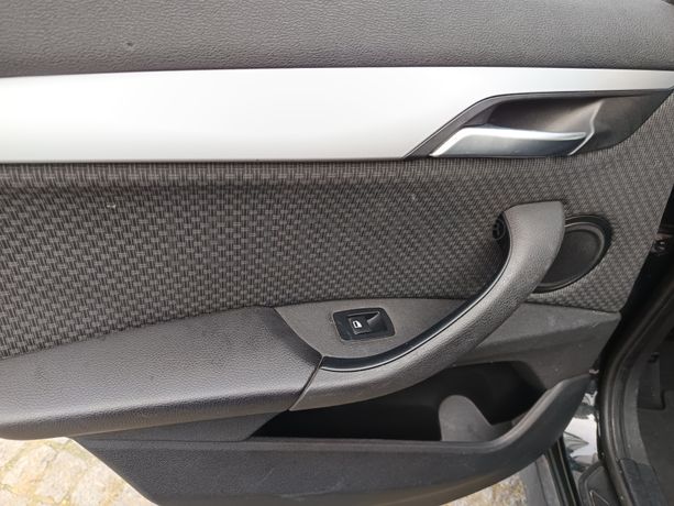 BMW X1 sDrive16d · Ano 2017