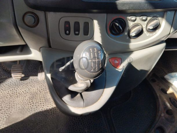 Renault Trafic · Ano 2007   