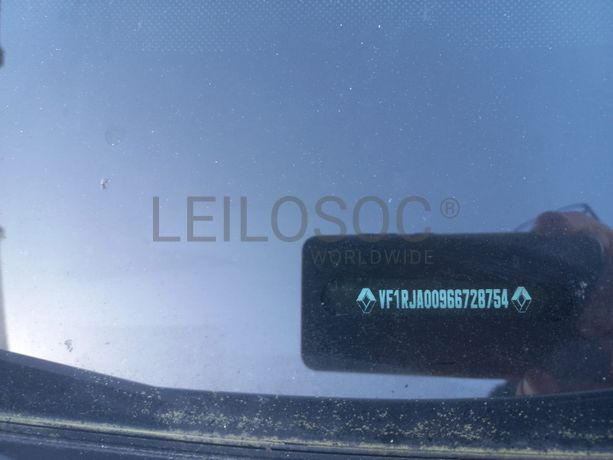 Renault Clio · Ano 2021