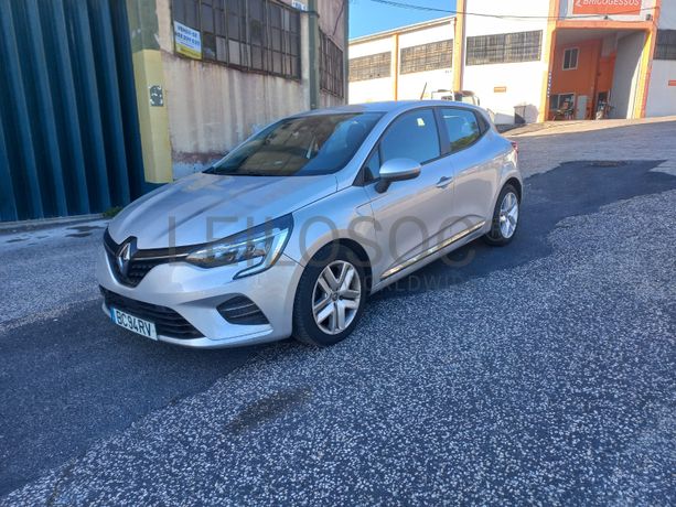 Renault Clio · Ano 2021