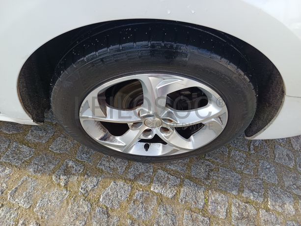 Peugeot 508 · Ano 2013