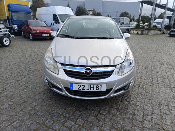 Opel Corsa · Ano 2010