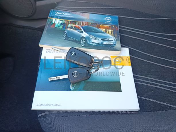 Opel Corsa · Ano 2010