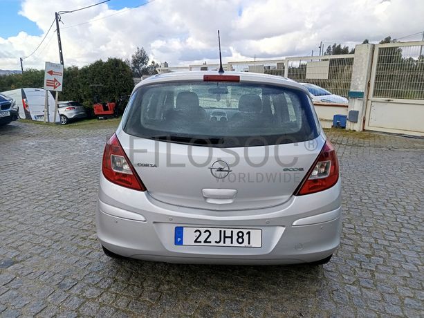 Opel Corsa · Ano 2010