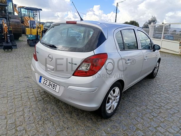 Opel Corsa · Ano 2010