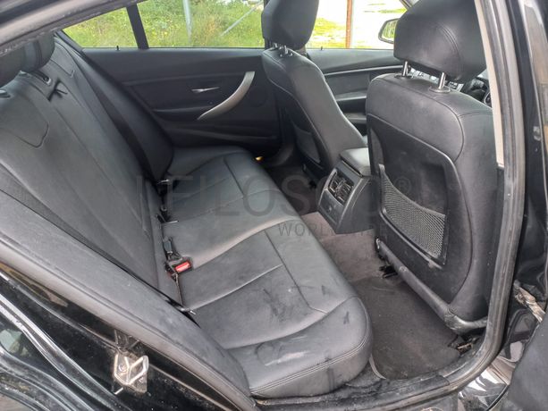 BMW 318D · Ano 2012