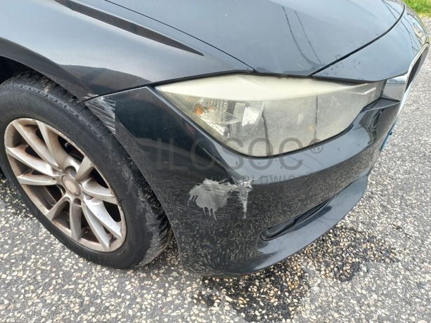 BMW 318D · Ano 2012