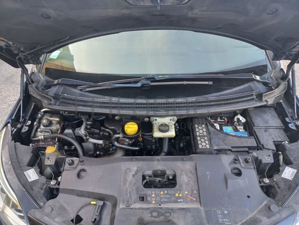 Renault Grand Scénic · Ano 2018 · 7 Lugares