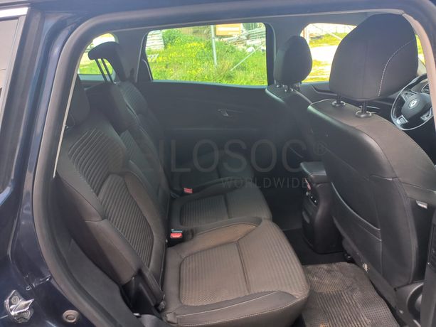 Renault Grand Scénic · Ano 2018 · 7 Lugares