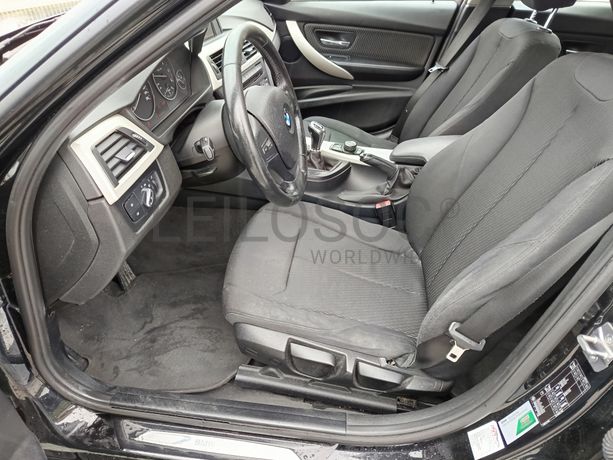 BMW 318d · Ano 2014