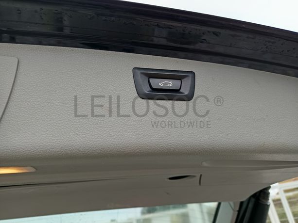 BMW 318d · Ano 2014