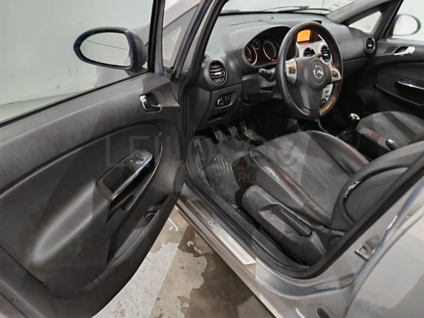 Opel Corsa · Ano 2012