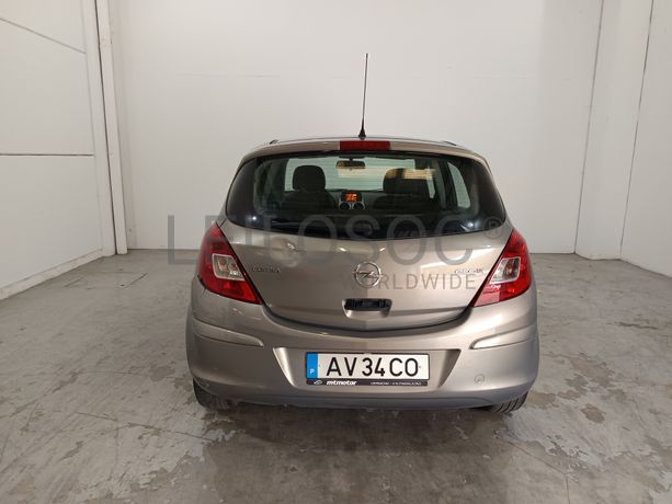 Opel Corsa · Ano 2012