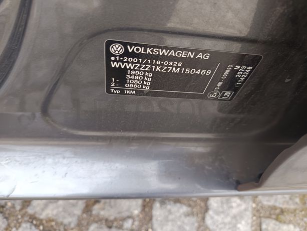 Volkswagen Jetta 2.0 TDI · Ano 2007