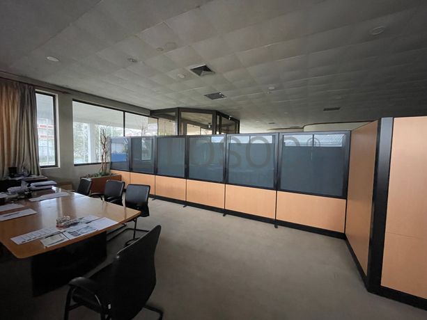 Biombos · Estante pendurados