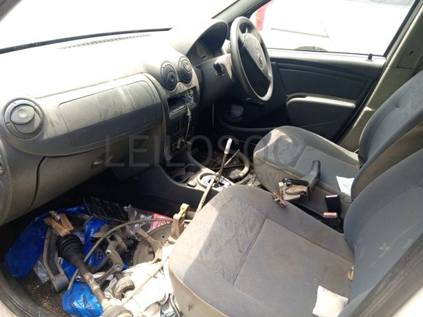 Nissan/NP200
